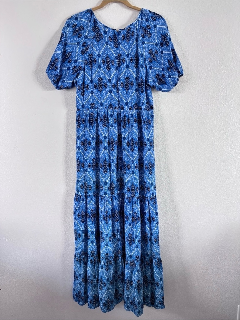 Boden V-Neck Midi Dress Mosaic Blue Poppy Bloom Tiered Puff Sleeve Sz 6 - Picture 7 of 11